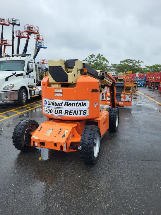 2016 JLG E450AJ Articulating Boom Lift