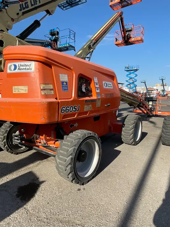 2017 JLG 660SJ Boom Lift