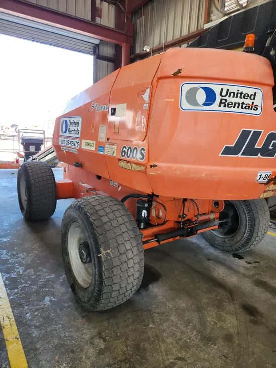 2017 JLG 600S Boom Lift