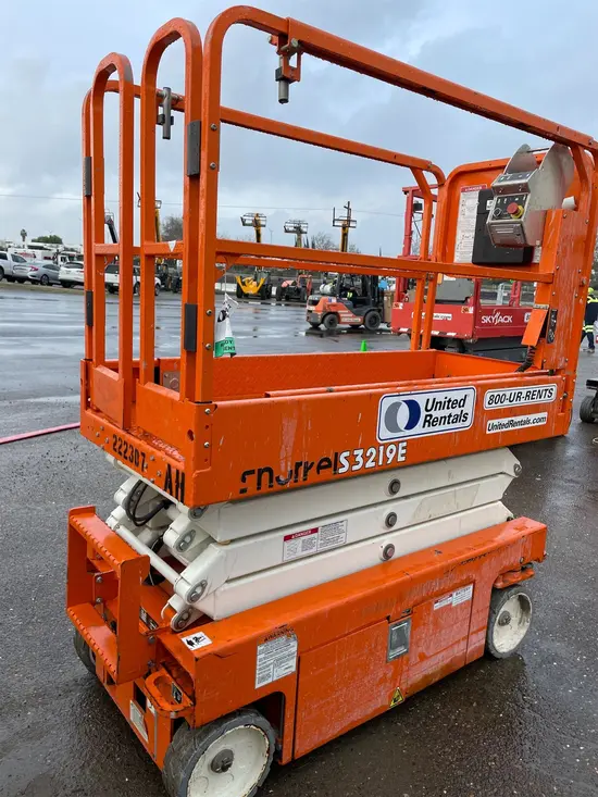 2019 Snorkel S3219E Scissor Lift