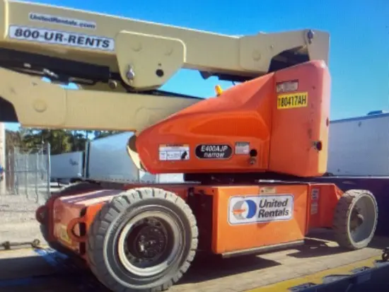 2016 JLG E400AJPN Articulating Boom Lift