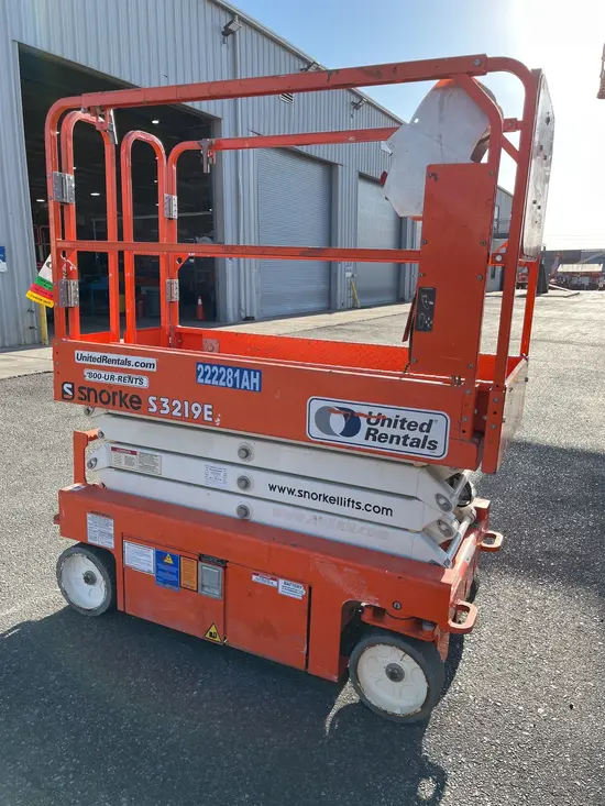 2019 Snorkel S3219E Scissor Lift