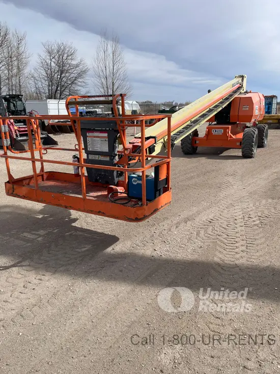 2017 JLG 800S Boom Lift
