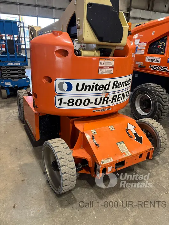 2017 JLG E400AJPN Articulating Boom Lift