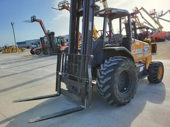 2018 Case 588H Forklift