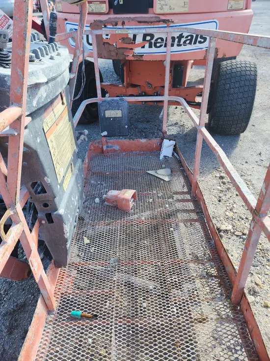 2017 JLG 800AJ Articulating Boom Lift