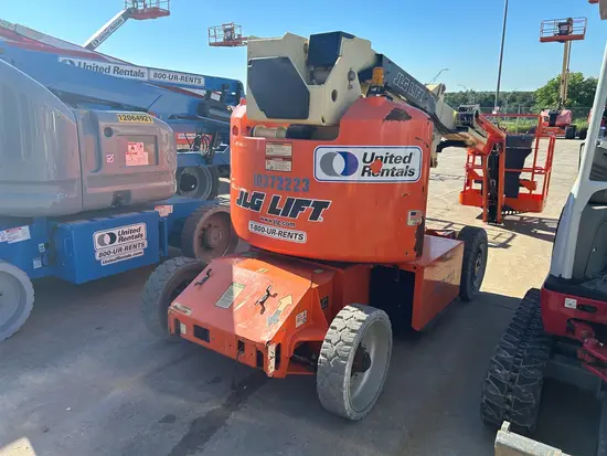 2015 JLG E400AJPN Articulating Boom Lift