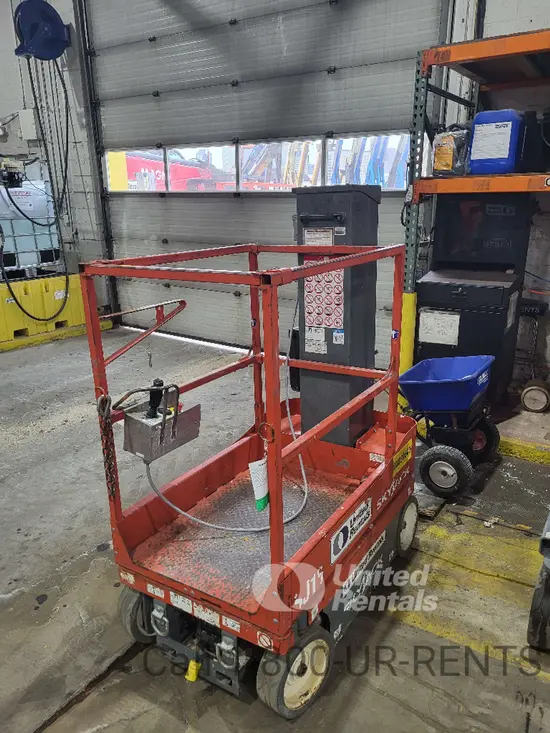 2018 Skyjack SJ16 Self-Propelled One-Person Lift