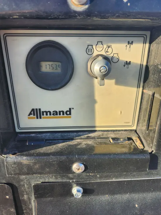 2019 Allmand NLV-ML3EC Portable Light Tower