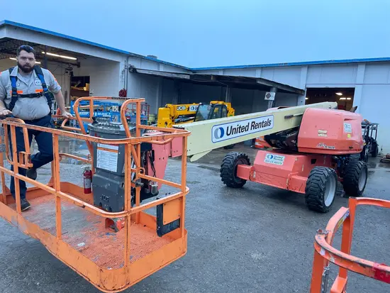 2017 JLG 600S Boom Lift