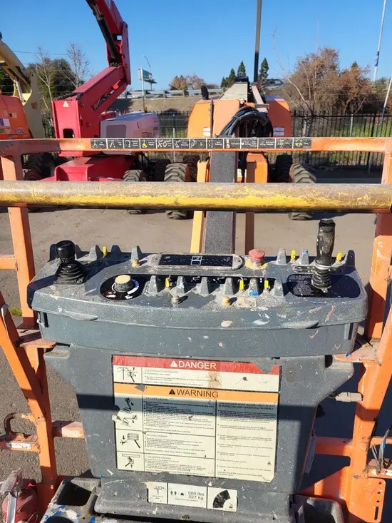 2017 JLG 660SJ Boom Lift