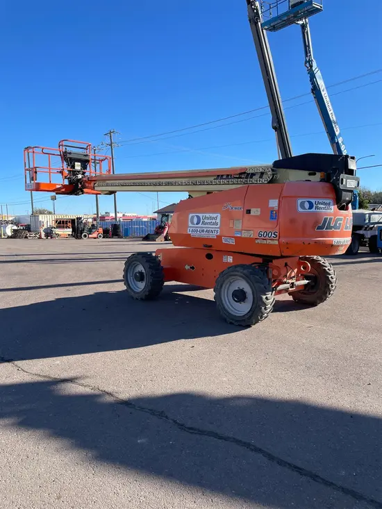 2017 JLG 600S Boom Lift