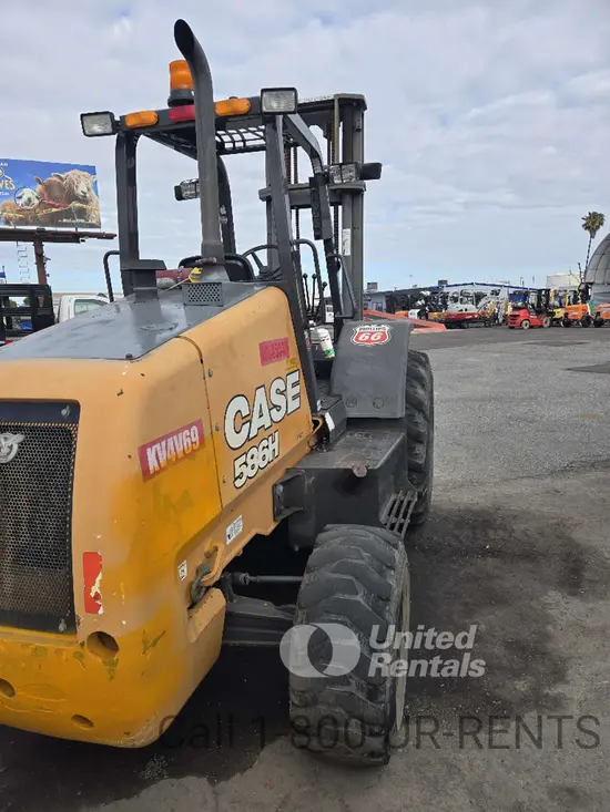 2017 Case 586H Forklift