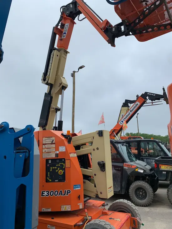 2017 JLG E300AJP Articulating Boom Lift