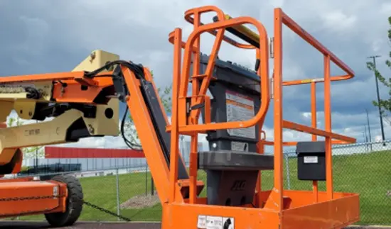 2018 JLG E450AJ Articulating Boom Lift