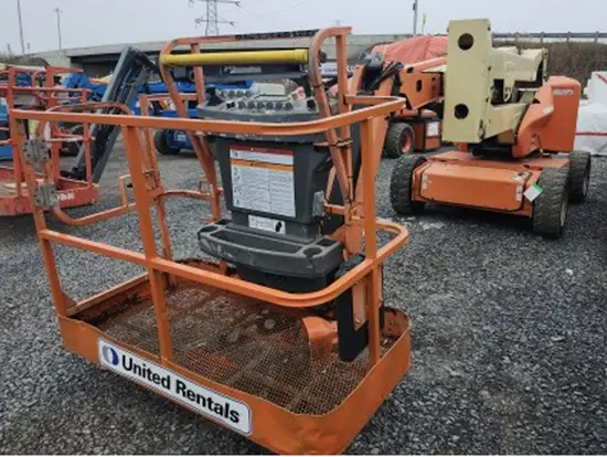 2017 JLG E450AJ Articulating Boom Lift