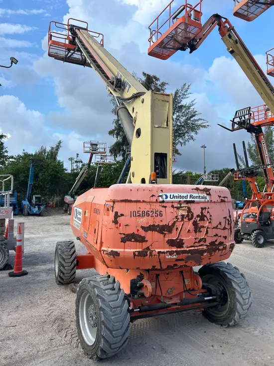 2017 JLG 800S Boom Lift