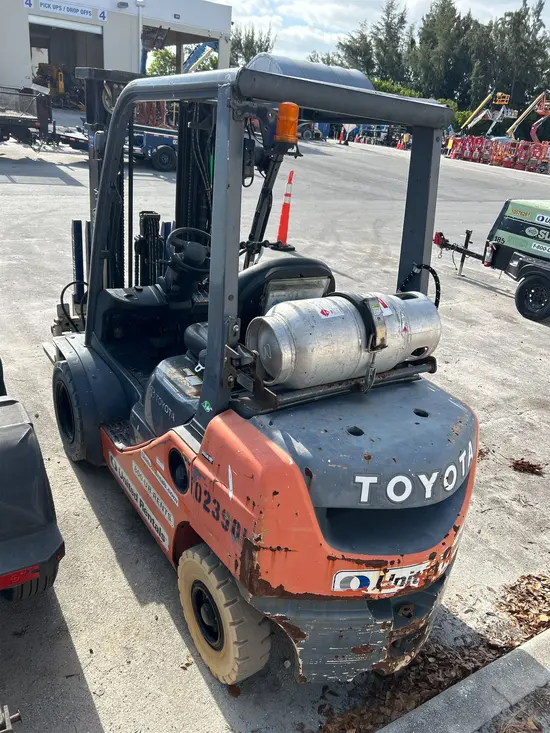 2019 Toyota 8FGU25 Forklift
