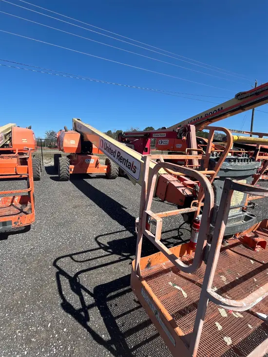 2017 JLG 800S Boom Lift