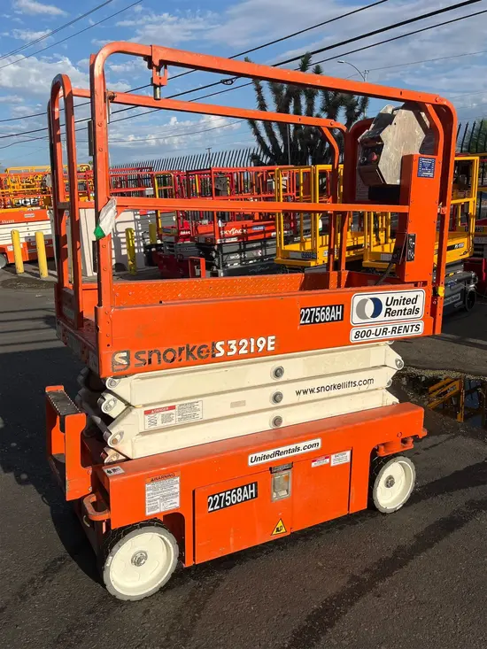 2019 Snorkel S3219E Scissor Lift