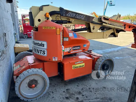 2015 JLG E450AJ Articulating Boom Lift