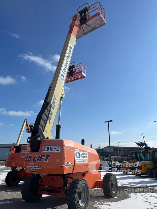 2017 JLG 600S Boom Lift