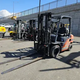 2019 Toyota 8FGU25 Warehouse Forklift