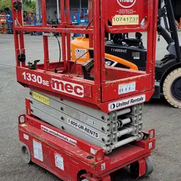 2018 MEC 1330SE Scissor Lift