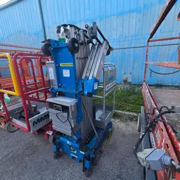 2017 Genie AWP-30SDC Pusharound Lift