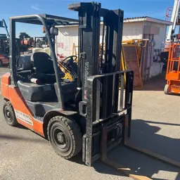 2018 Toyota 8FGU25 Forklift