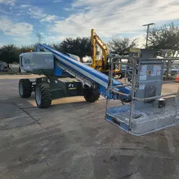 2018 Genie S-60X Boom Lift