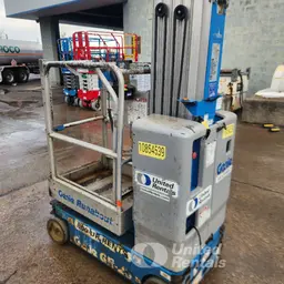 2018 Genie GR-20 Self-Propelled One-Person Lift