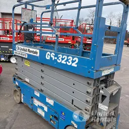 2018 Genie GS-3232 Scissor Lift