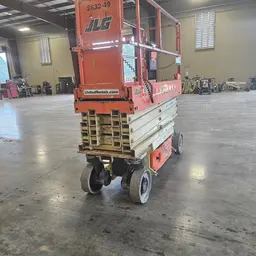 2017 JLG 2632ES Scissor Lift