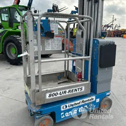 2017 Genie GR-20 Self-Propelled One-Person Lift