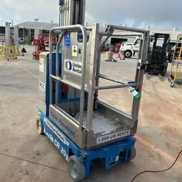 2018 Genie GR-20 Self-Propelled One-Person Lift