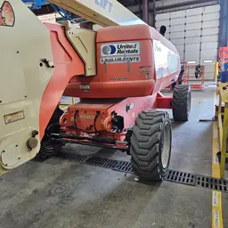 2016 JLG 800AJ Articulating Boom Lift