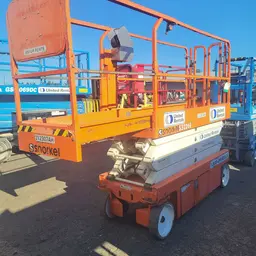 2018 Snorkel S3226E Scissor Lift