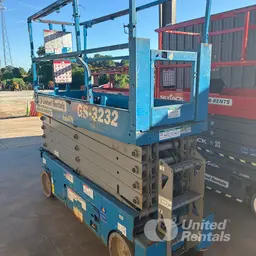 2018 Genie GS-3232 Scissor Lift