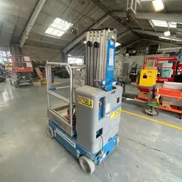 2016 Genie GR-20 Self-Propelled One-Person Lift