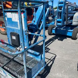 2016 Genie Z-45/25J DC Articulating Boom Lift