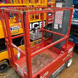 2018 Skyjack SJ16 Self-Propelled One-Person Lift