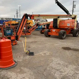 2017 JLG 800AJ Articulating Boom Lift
