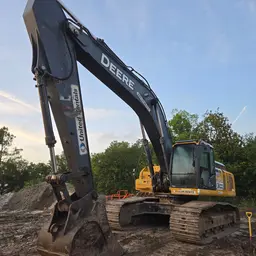 2019 John Deere 350G Excavator