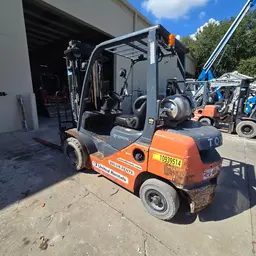 2019 Toyota 8FGU25 Warehouse Forklift
