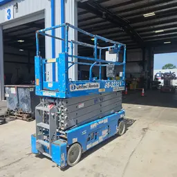 2018 Genie GS-3232 Scissor Lift
