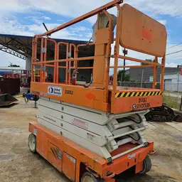 2018 Snorkel S4732E Scissor Lift