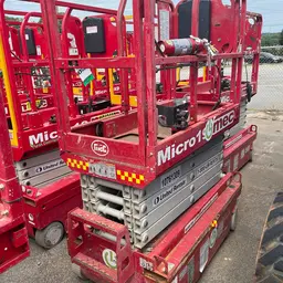 2018 MEC MICRO 19 Scissor Lift
