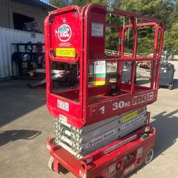 2017 MEC 1330SE Scissor Lift