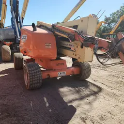 2017 JLG 450AJ Articulating Boom Lift